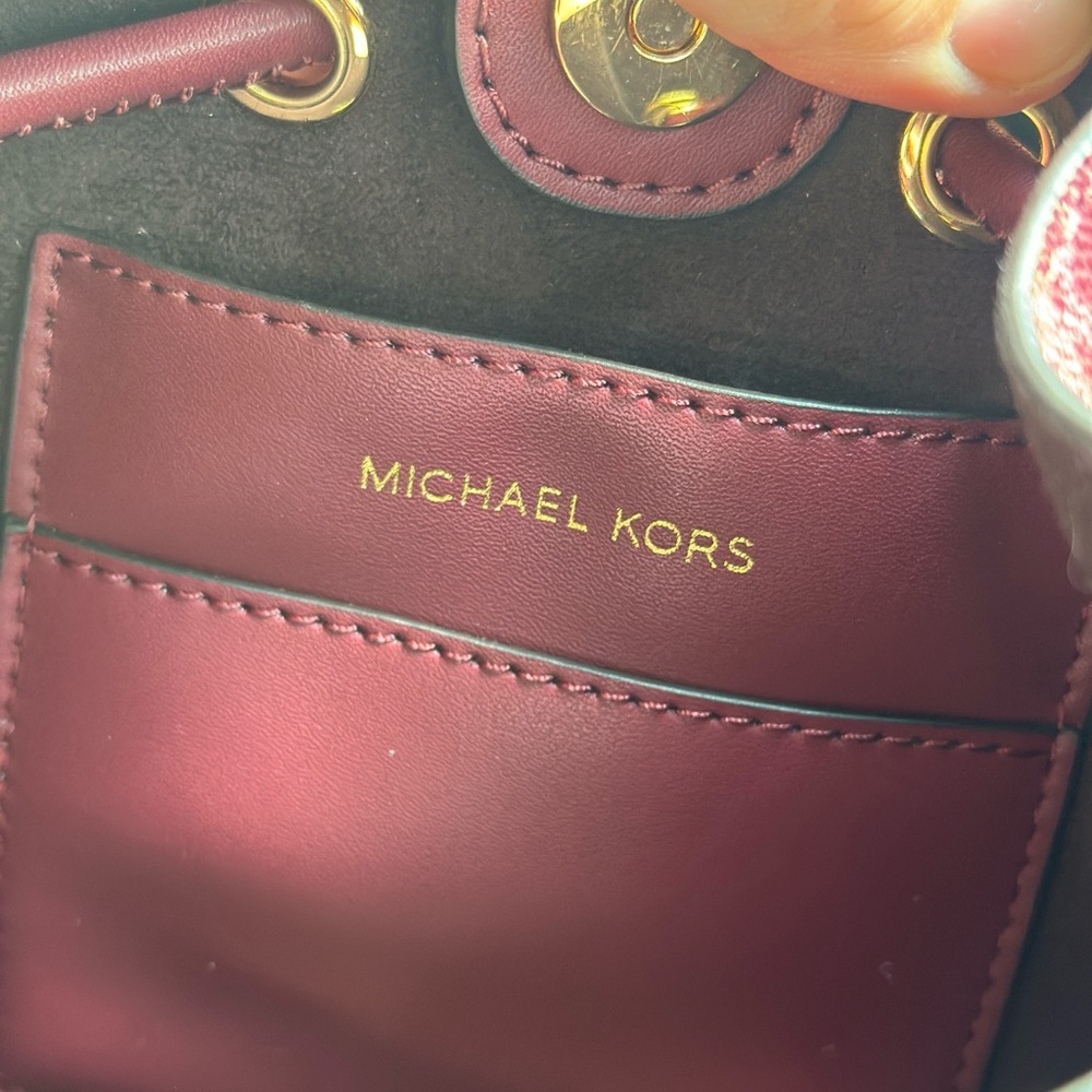NWT Michael Kors Phoebe Bucket Bag - Picture 5 of 8